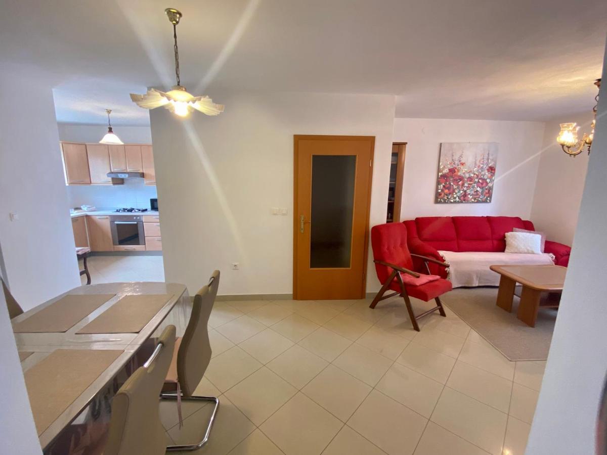 פאז'אנה Apartment Noel מראה חיצוני תמונה